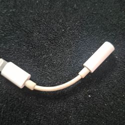 Apple Lightning to 3.5 mm Headphone Jack Adapter Original OEM iPhone 8+ X 11 12