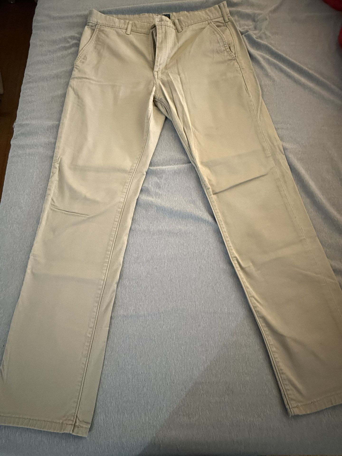 Levi Pants Beige Color 32/32 Size
