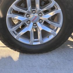 20 gmc whells only no tires good condition