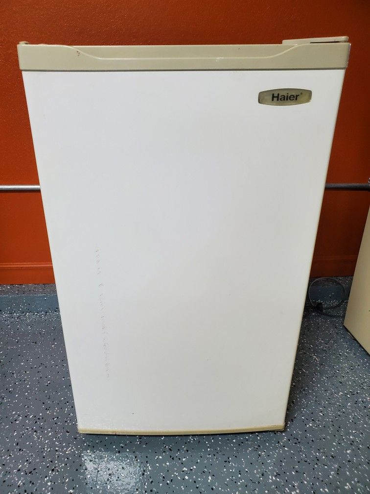 Mini Fridge & Freezer