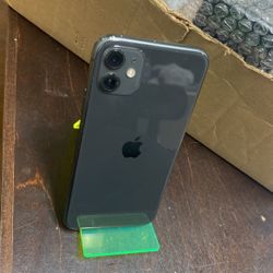 iPhone 11 Unlocked 