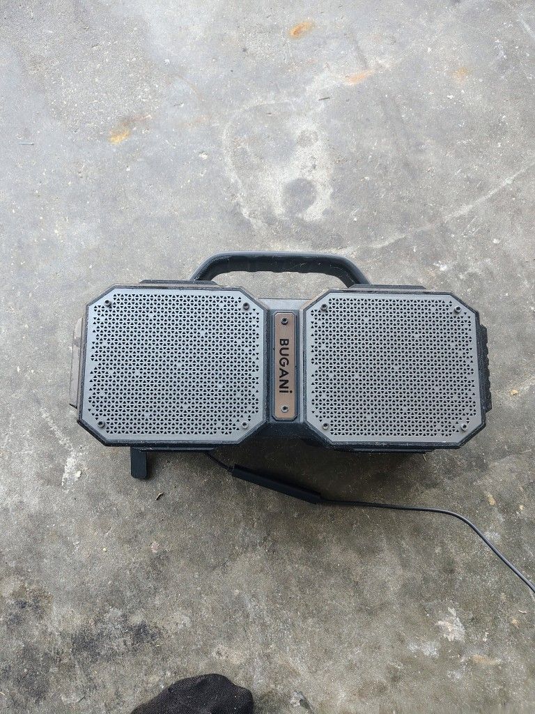 Bugani M83 Bluetooth Speaker 