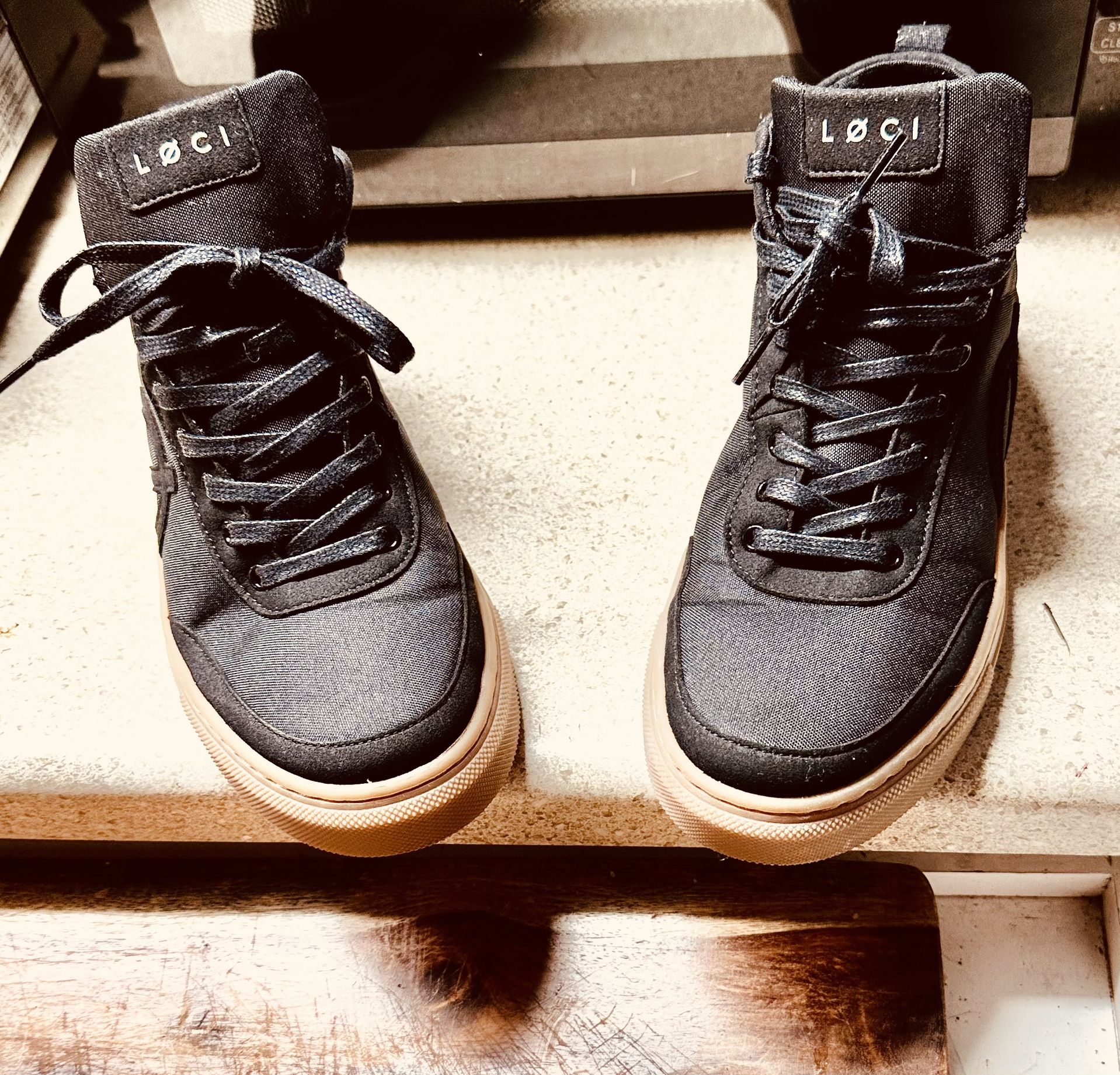 LOCI Women’s Black Boots Basketball Skaters