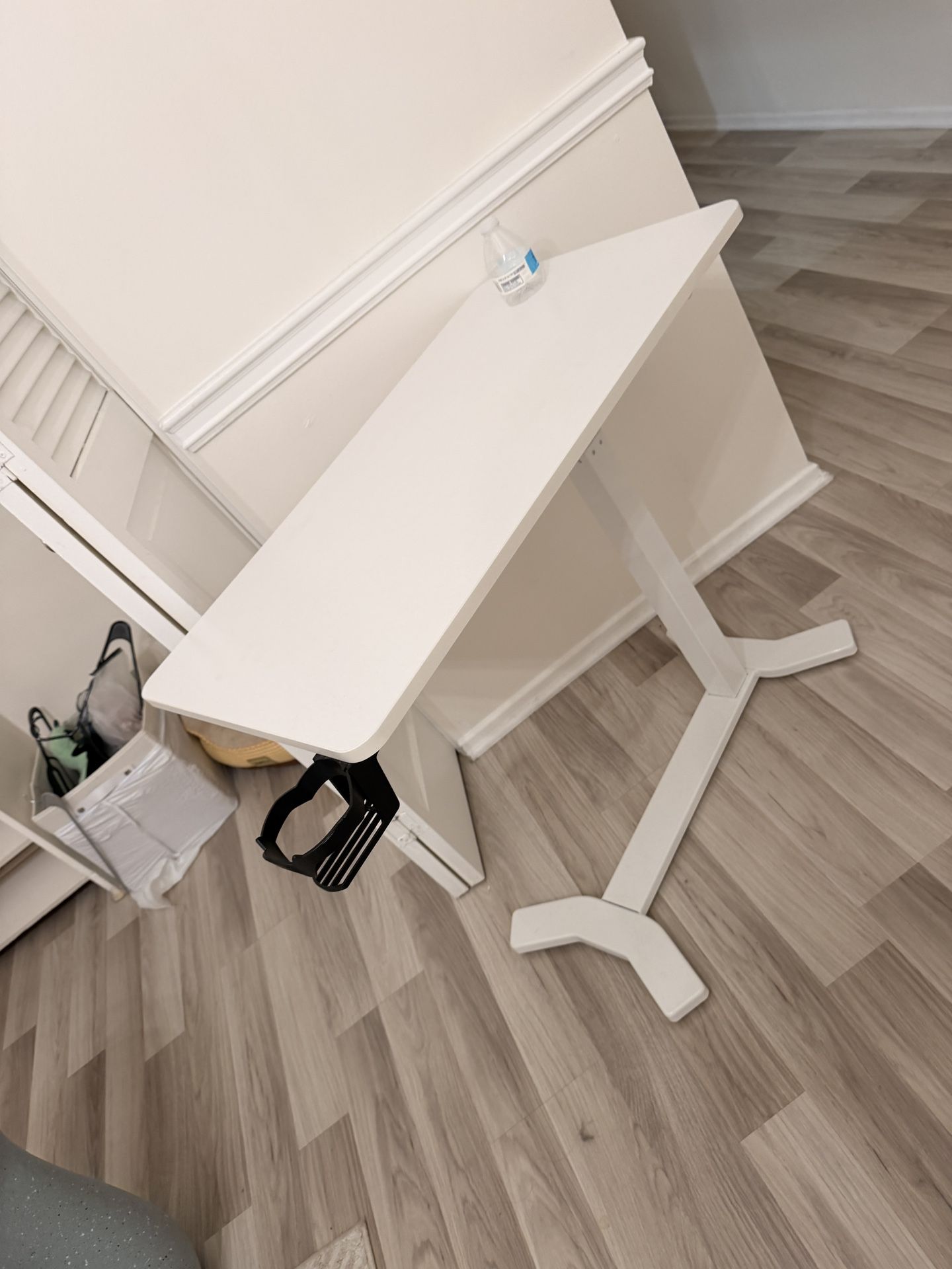 Adjustable Standing Desk – White – Home Office Desk