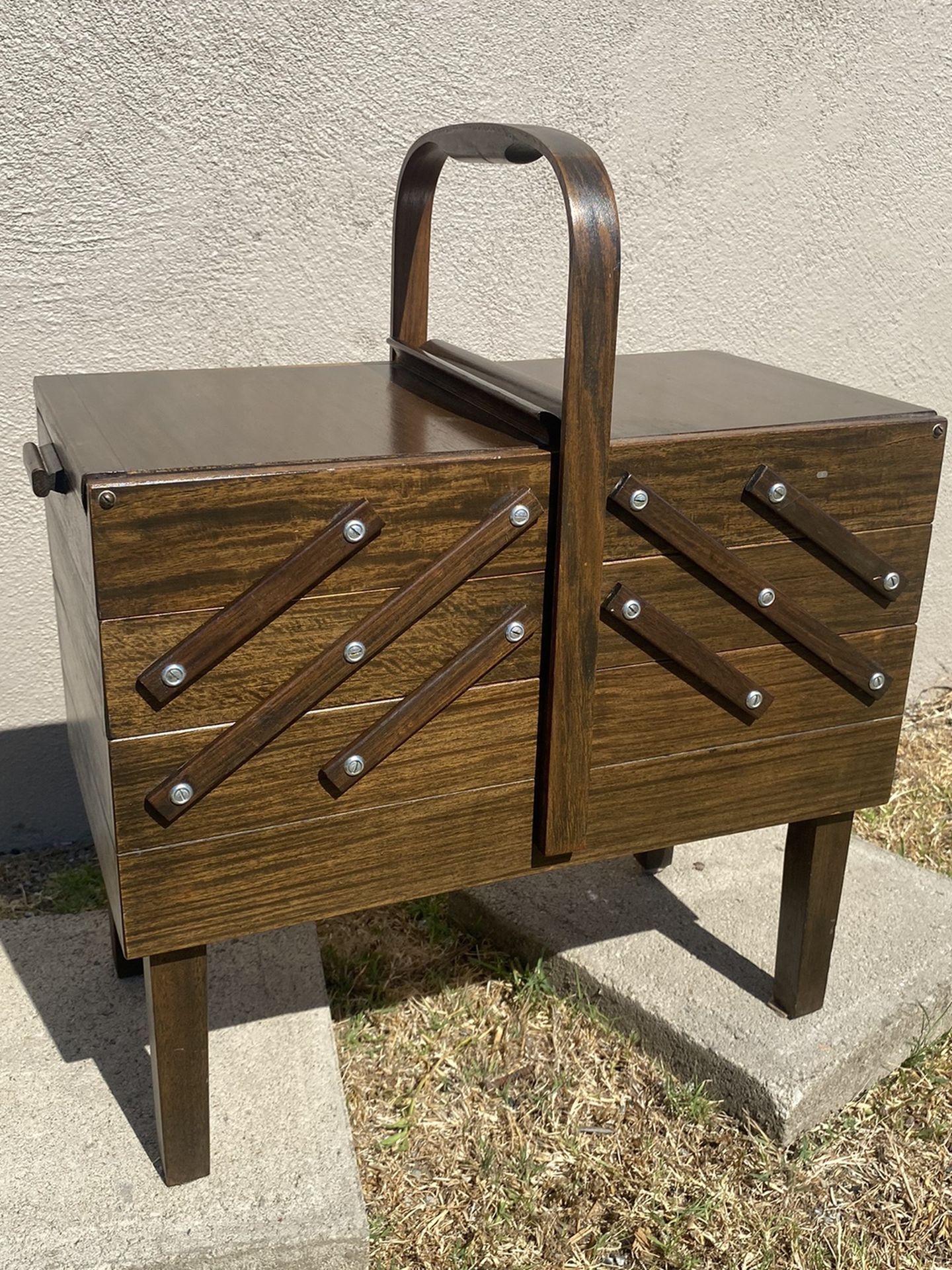 Vintage Singer Accordion Wood Sewing Box