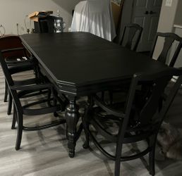Dinning table