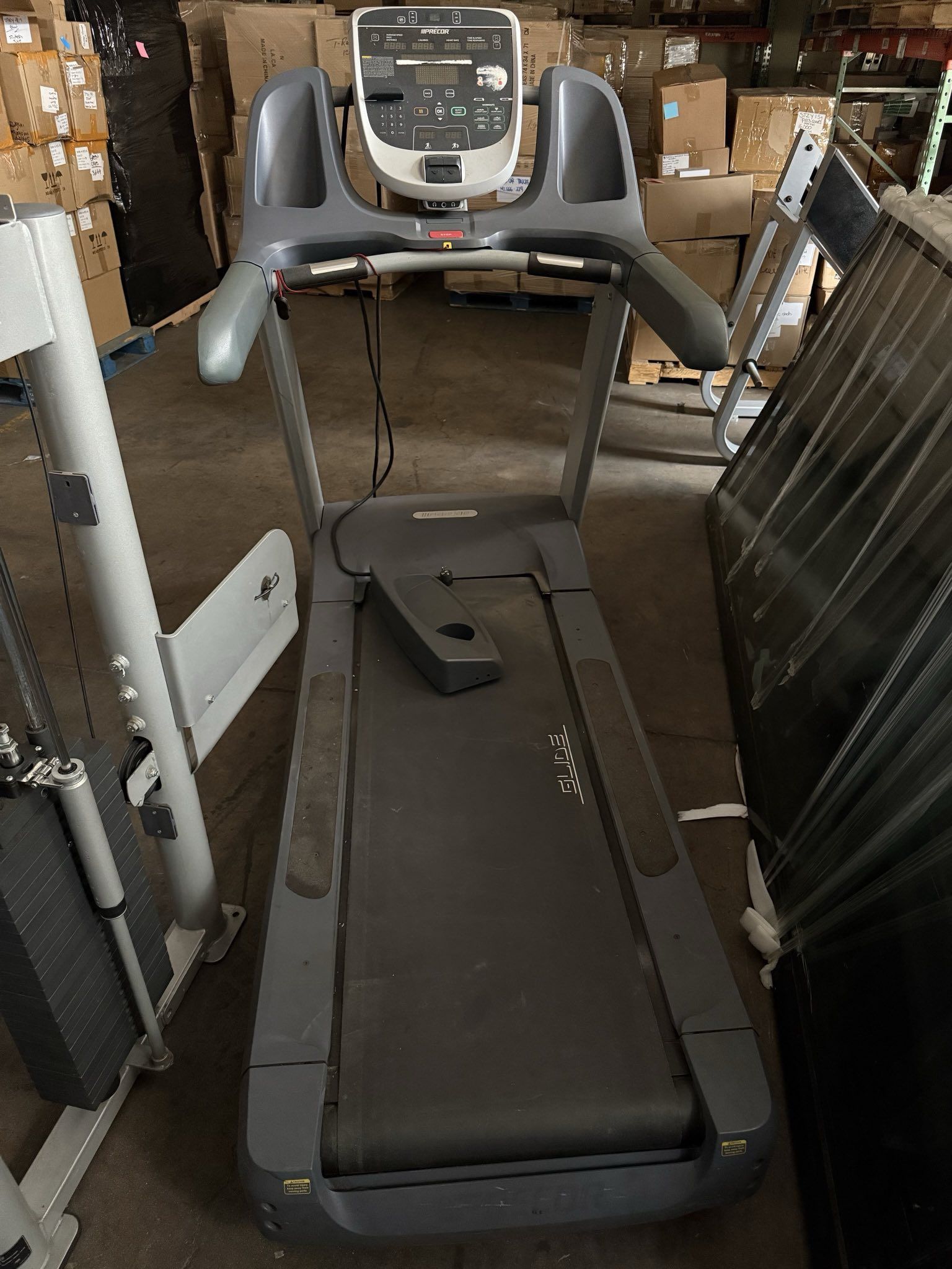 PRECOR TRM 885 TREADMILL