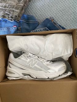New balance 740