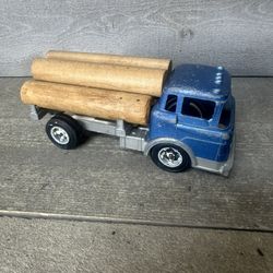 Hubley Diecast Metal Blue Log Truck 60’s Ford C-900 Cab Over Engine Vintage 1490