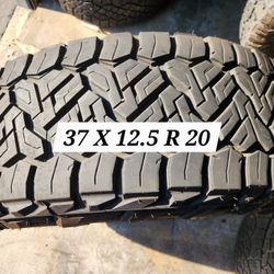 37 X 12.5 R 20 LT (1) TIRE NITTO 