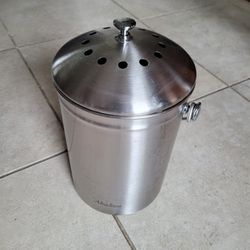 Small Recycling Compositing Garbage Can
