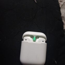 Apple Airpods 2ed Gen.