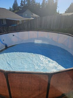 18 foot above ground Coleman pool with accessories  $1000 OBO