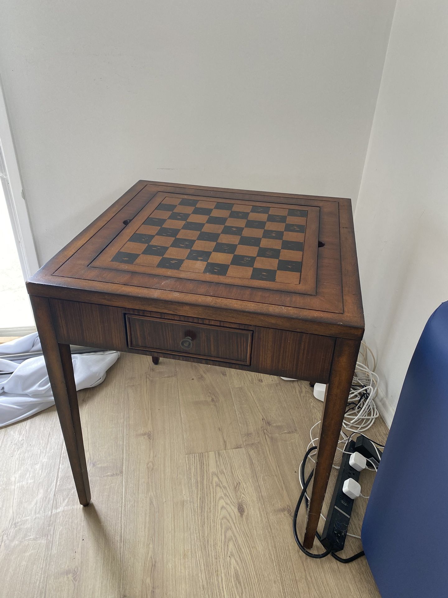 Chess / Backgammon Table