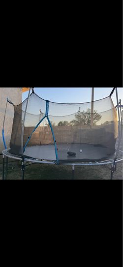Free trampoline