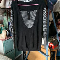 Black/stripe Sweater (size L)