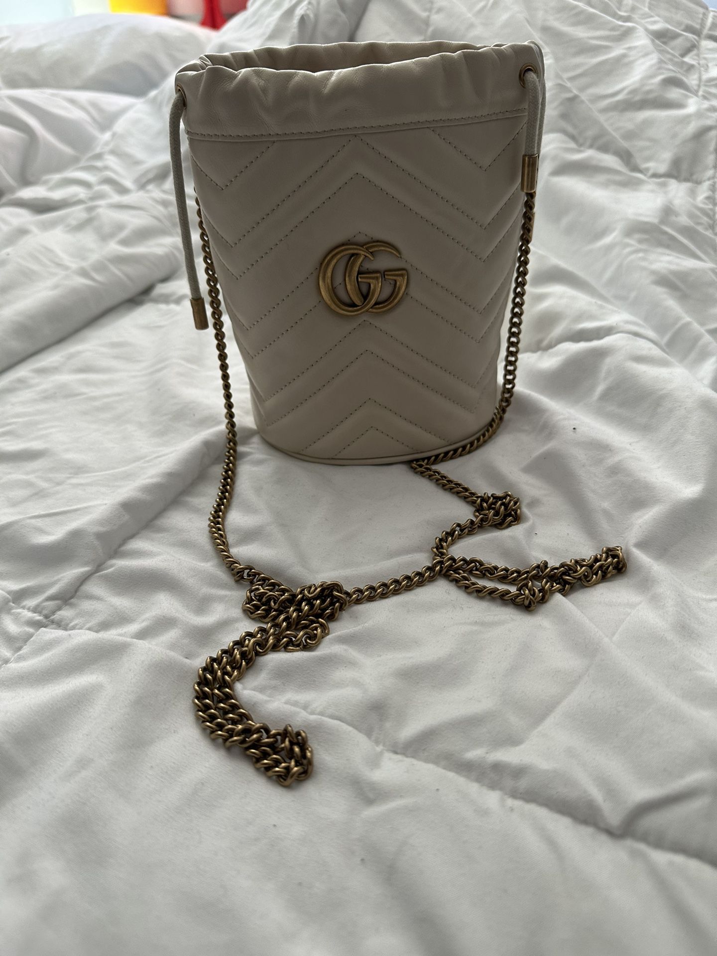Gucci Bucket Bag 