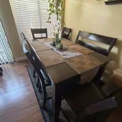 Dinner Table 