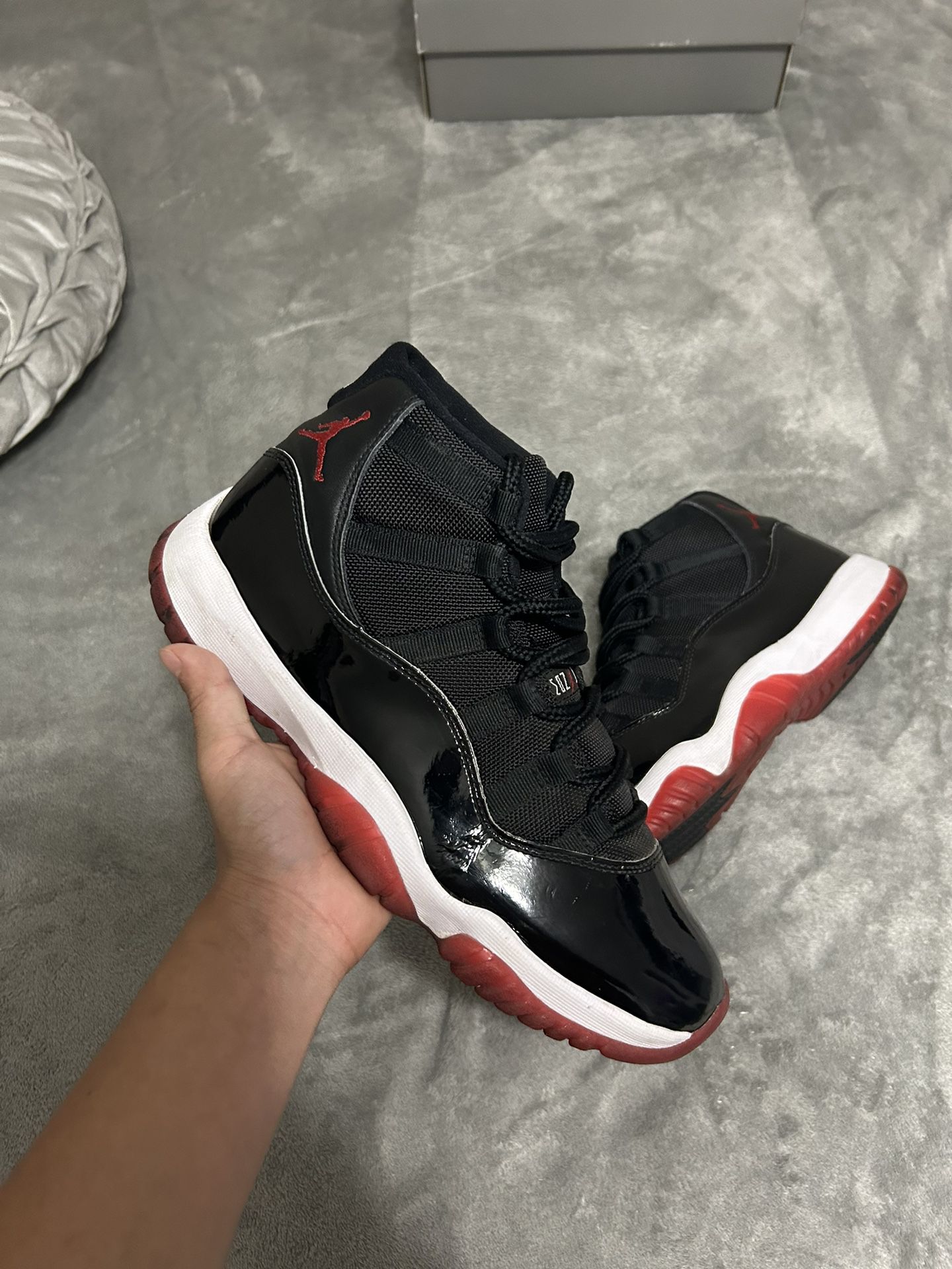 Jordan 11 size 8