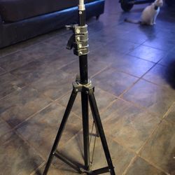 Tripod 