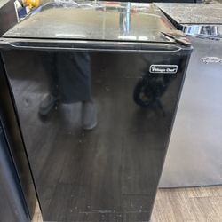 Mini Fridges 