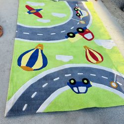 Carpet Good Condition 
