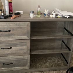 Brand New Dresser.  I Brought It Last Month But I’m Moving . 
