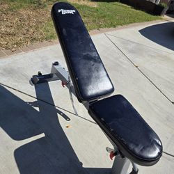 Fitness Gear Pro Utility Bench Steel
Working out