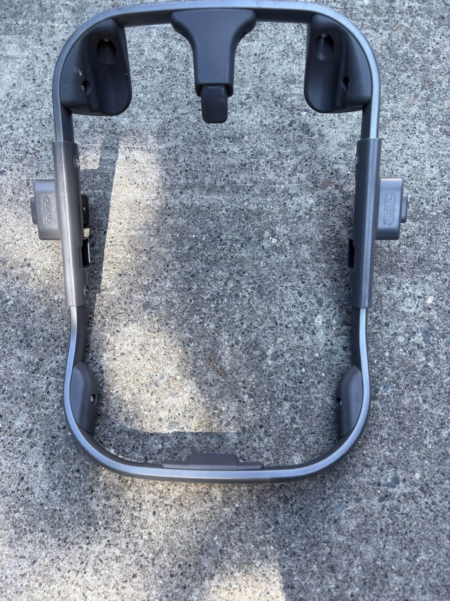 Nuna Scroller Adapter