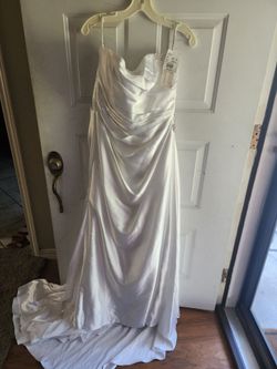 David's Bridal Wedding Dress in Garment Bag