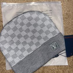 Lv Beanie 