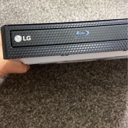 Blue Ray Disc Player New