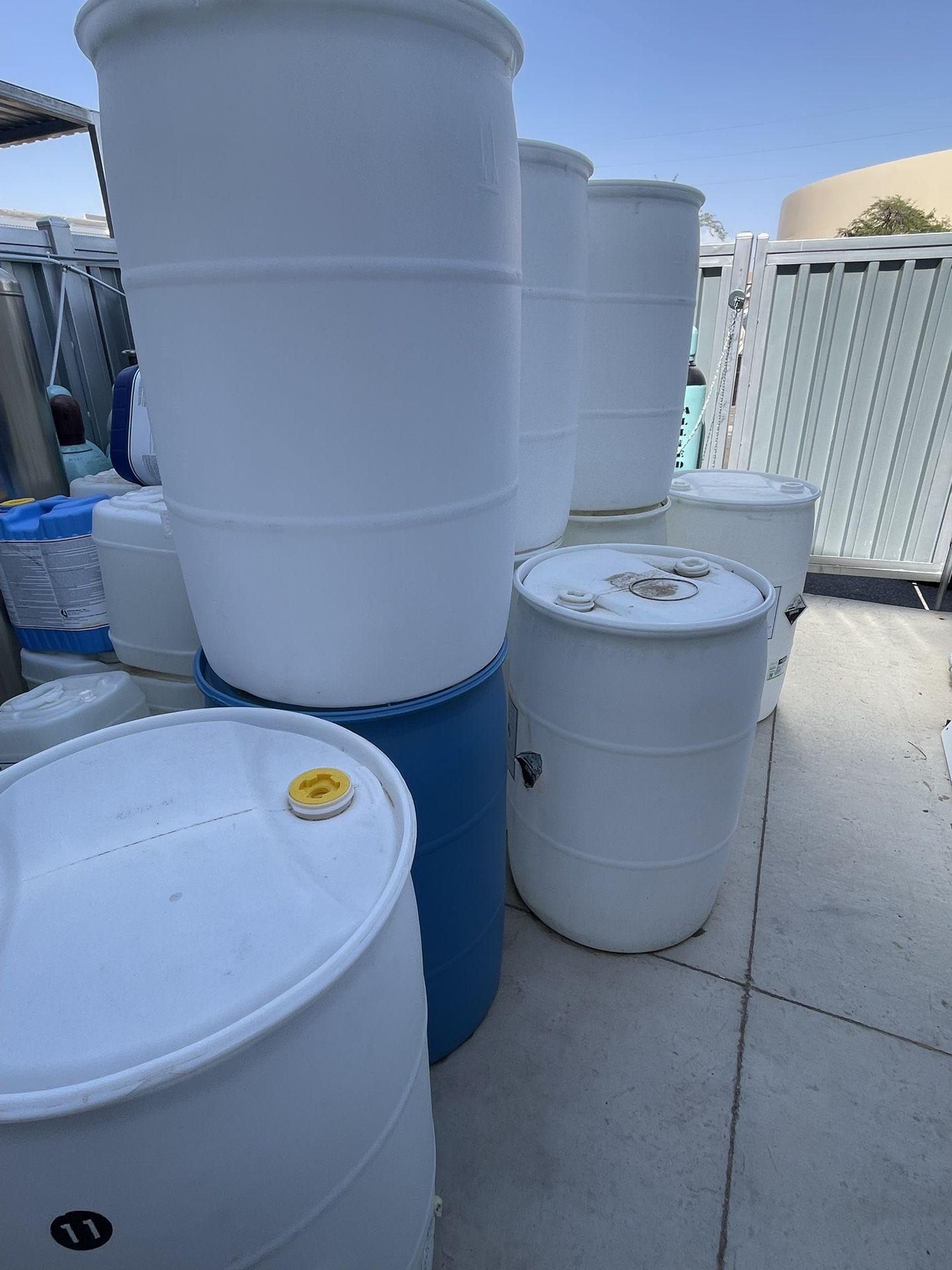 Closed Top 55 Gallon Drums. Food Grade