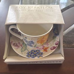 Roy Kirkham English fine bone china breakfast cup and saucer set