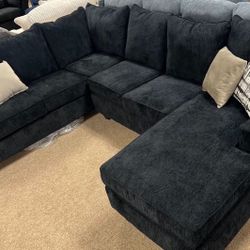 Stylish Nice Cozy Sectional