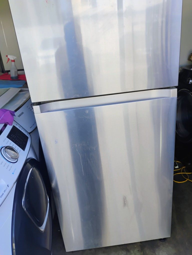 SAMSUNG STAINLESS STEEL TOP AND BOTTOM
