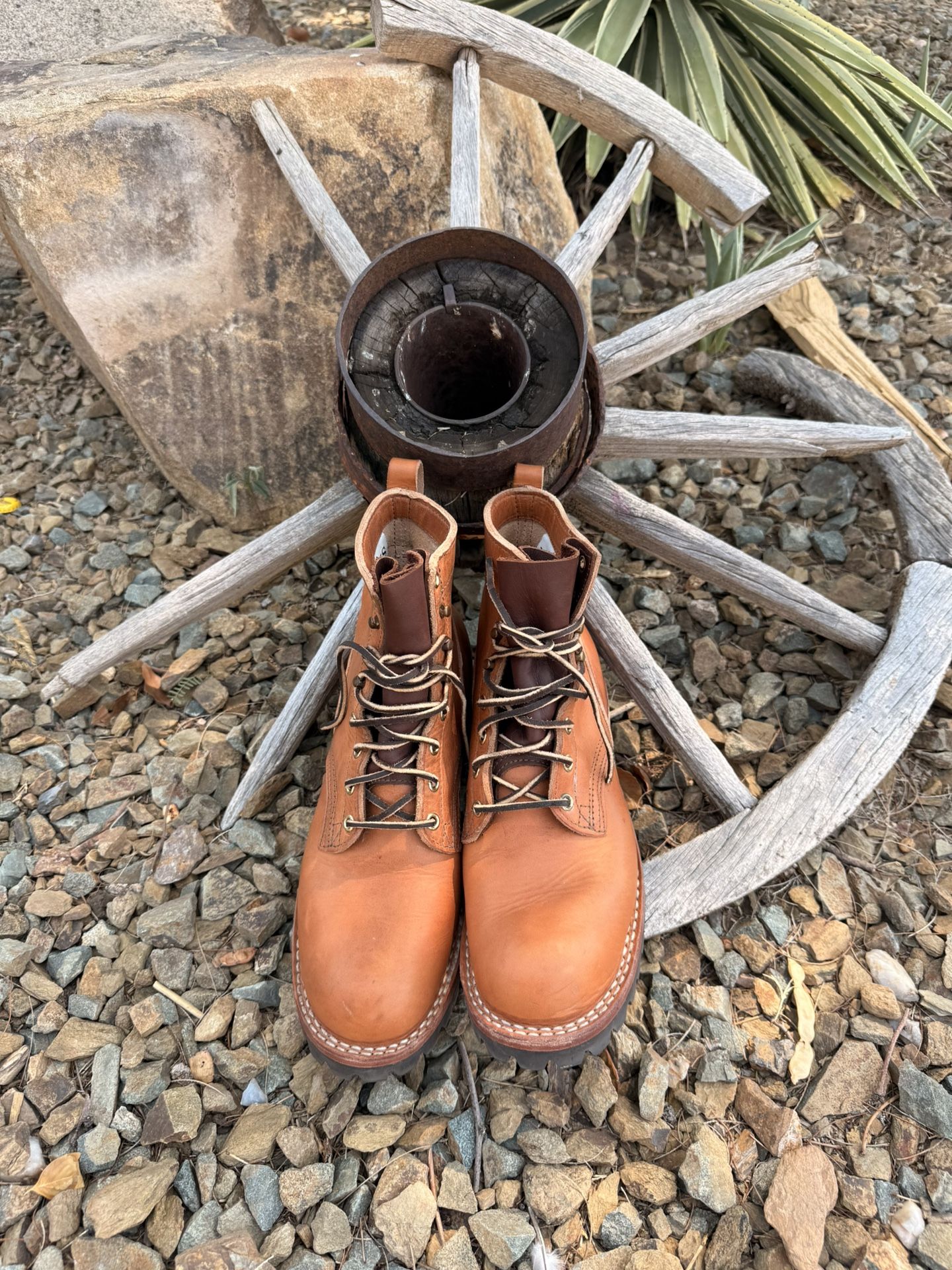 Nicks Boots Sizes 9