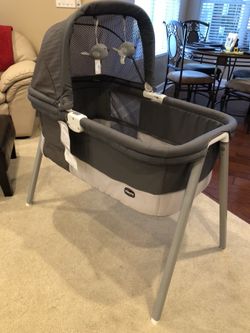 Chicco lullago outlet deluxe portable bassinet