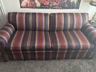Vintage pull-out couch