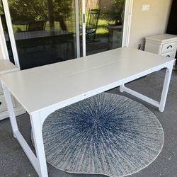 Like New White Dining Table Or Can Be A Desk