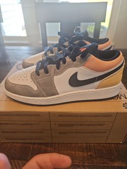 Air Jordan 1 Low Multicolor Suede Sneakers Boys Sz5