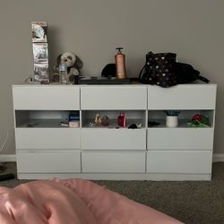 White Dresser W LED
