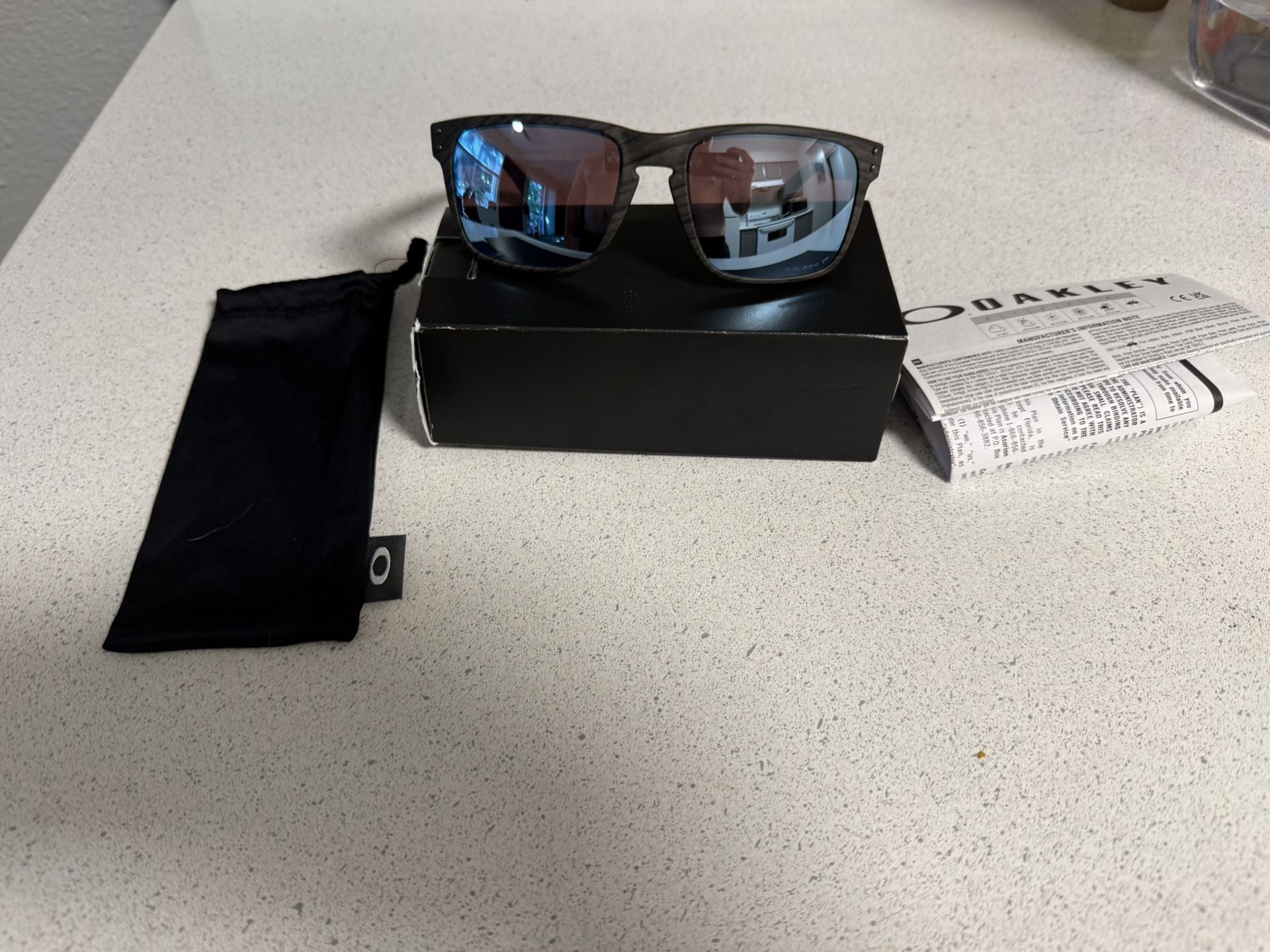  Oakley Holbrook Xl Przim Deep Water Polarized Sunglasses 