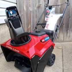 Brand-New Toro Power Clear 721E Gas Electric Start 21" Inch Snowblower