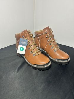 Universal Thread Women's Brown Leather Hiking Boots Size 8