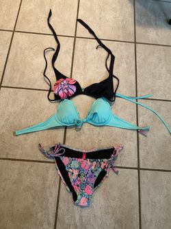 victoria secret baithing suit