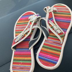 sandal number 8