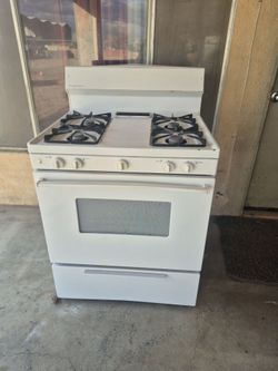 Frigidaire Stove $75
