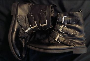 Women's Boots