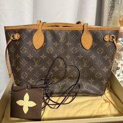 Louis Vuitton Neverfull Monogram Tote PM